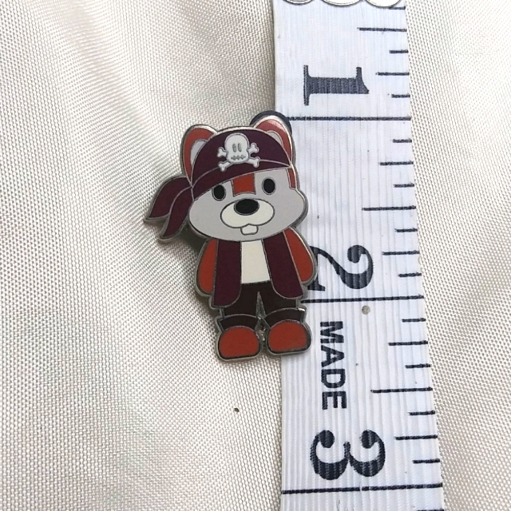 Disney Pin Pirate Chip - Picture 3 of 3